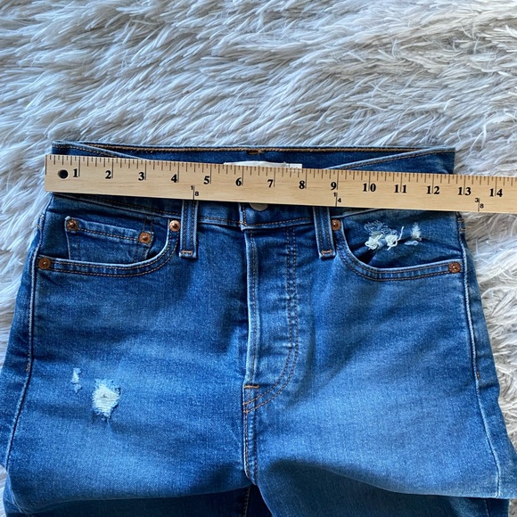 Levi’s Wedgie Skinny Jeans 26 distressed button fly high rise medium wash - Picture 11 of 12